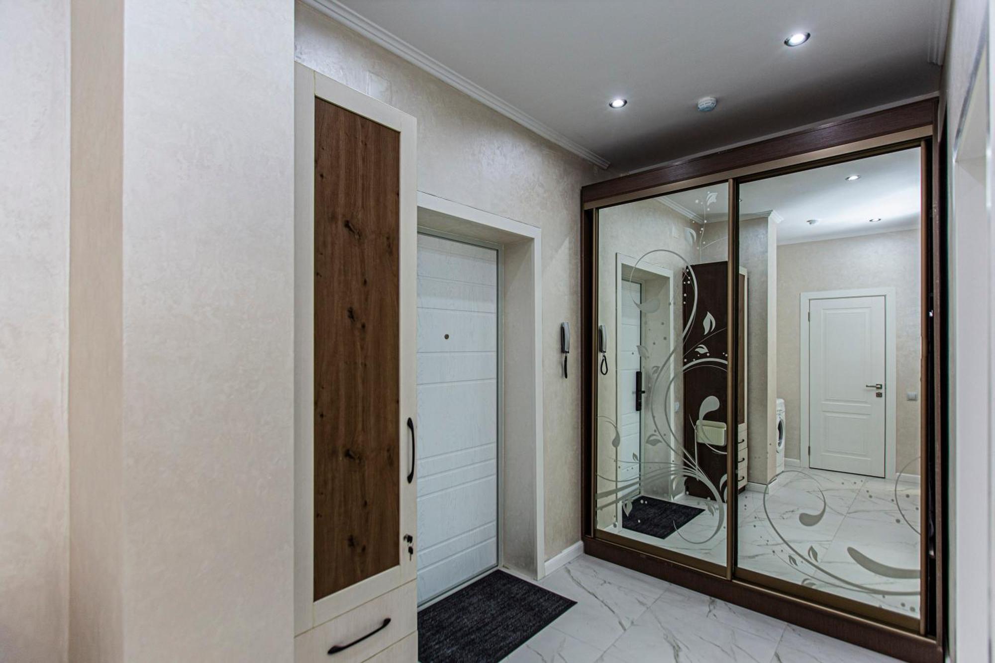 2 Room Apartment In The Center الماتي المظهر الخارجي الصورة